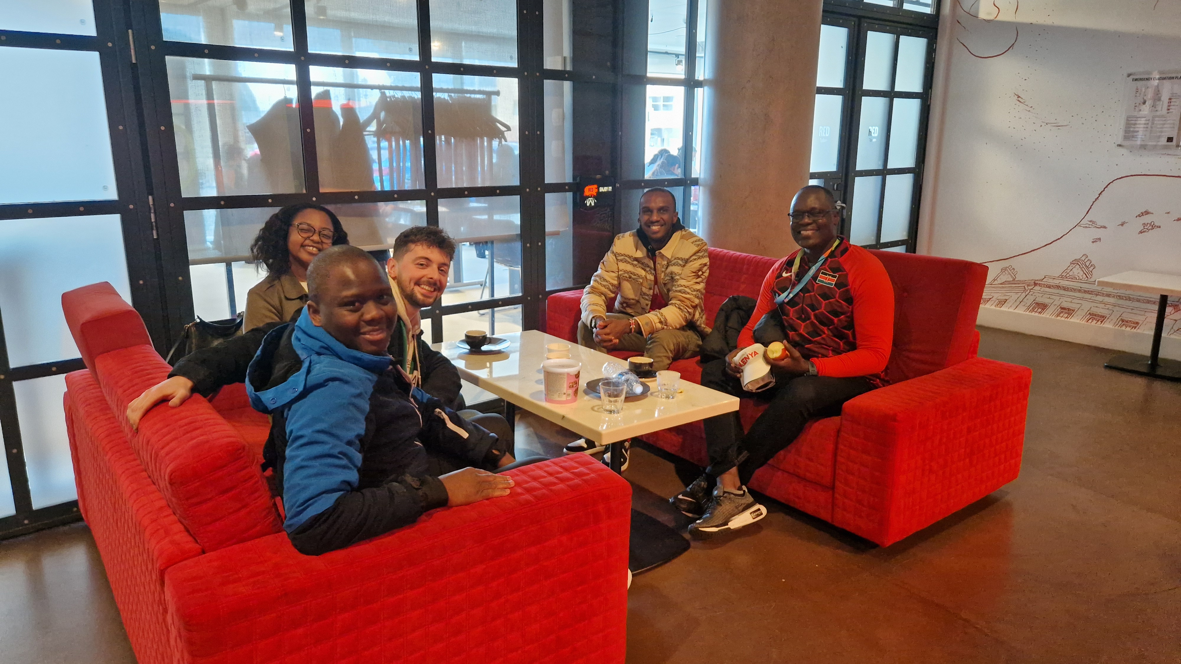 Meeting Kenyan athletes and supporters at the hotel lounge