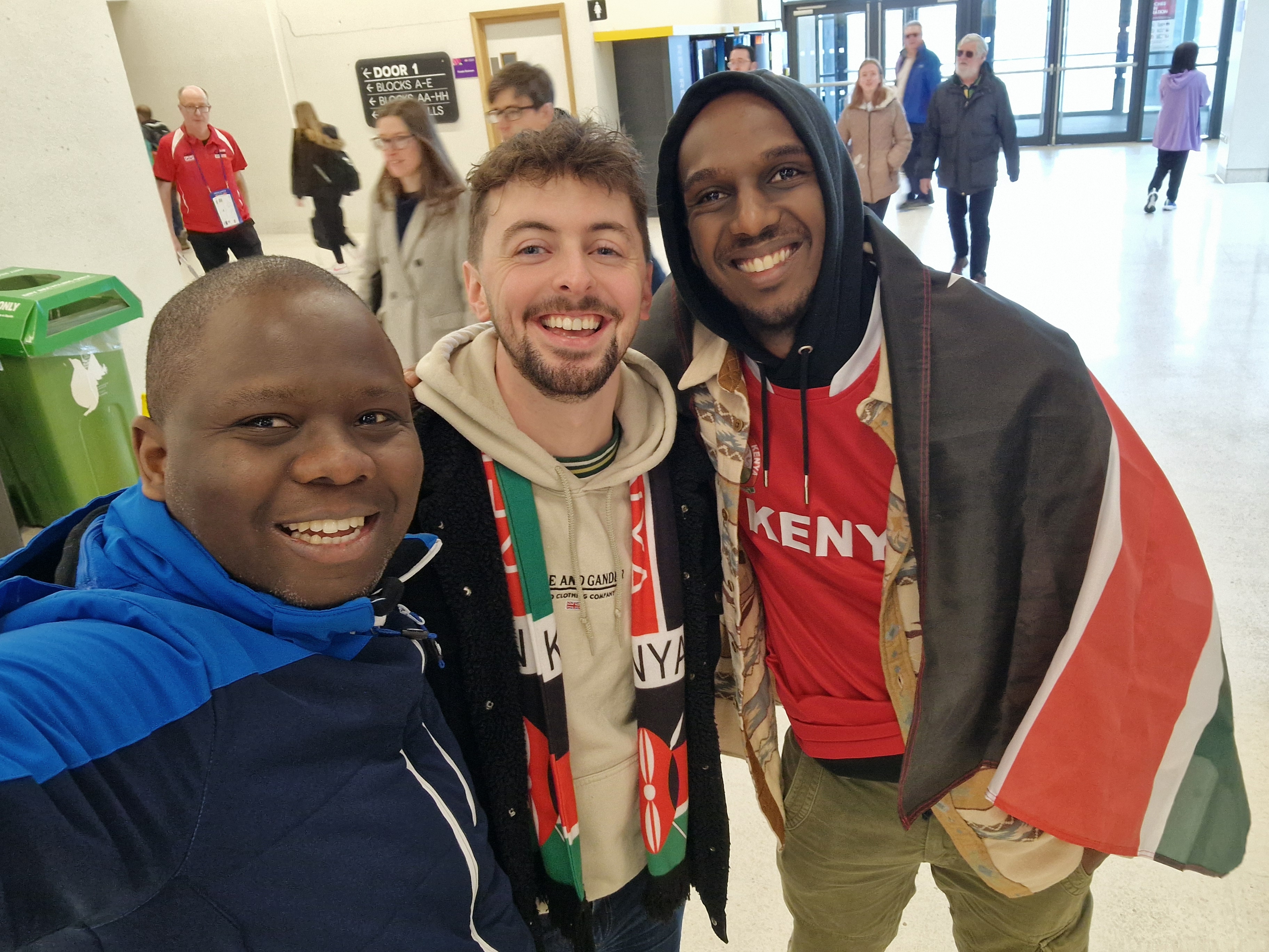 Selfie with fans in full Kenyan gear